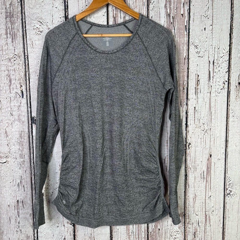 Athleta Speedlight Seamless Long Sleeve Shirt Tee Size Large Heather Gray in EUC